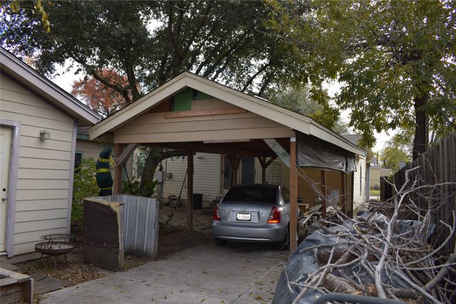 3912 Valentine Street, Fort Worth, TX 76107