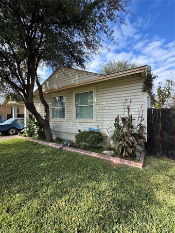 3912 Valentine Street, Fort Worth, TX 76107