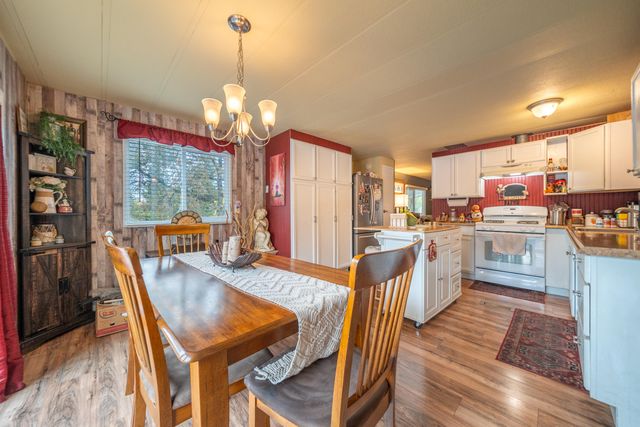 1187 Mountain Shadows Boulevard, 162, Redding, CA 96003