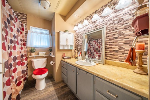 1187 Mountain Shadows Boulevard, 162, Redding, CA 96003