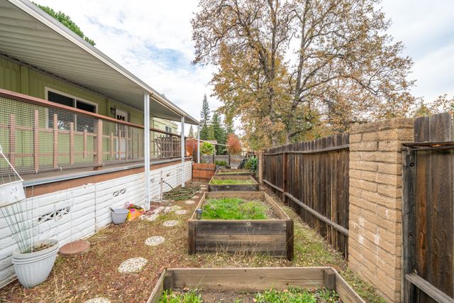 1187 Mountain Shadows Boulevard, 162, Redding, CA 96003