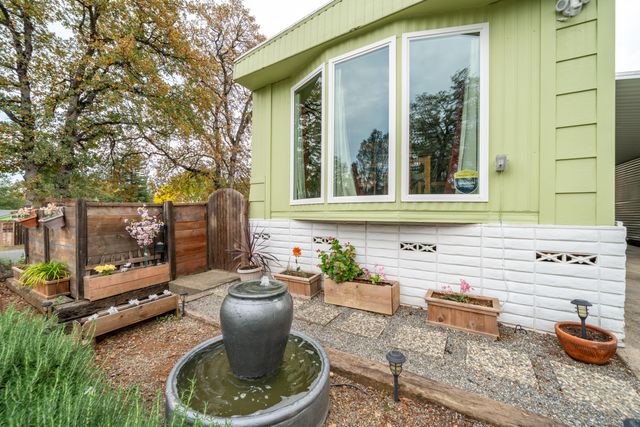 1187 Mountain Shadows Boulevard, 162, Redding, CA 96003