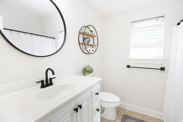 156 Lake Howard Avenue, Thibodaux, LA 70301