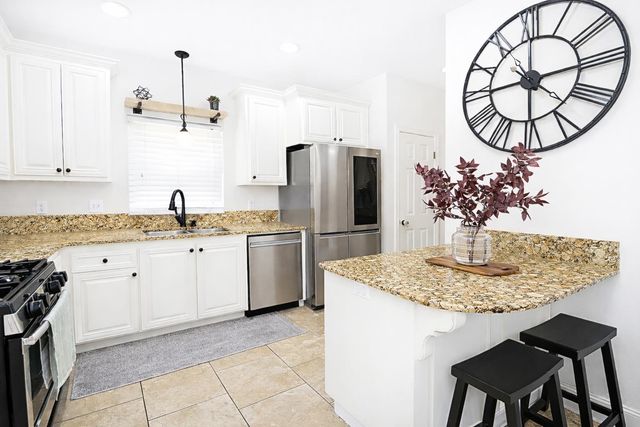 156 Lake Howard Avenue, Thibodaux, LA 70301