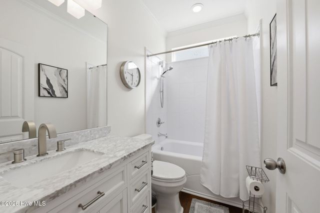 32 Kenilworth Street, Clayton, NC 27527