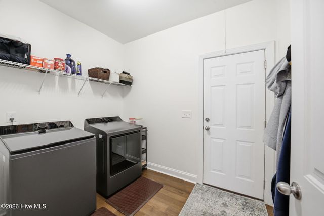 32 Kenilworth Street, Clayton, NC 27527