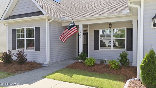 32 Kenilworth Street, Clayton, NC 27527