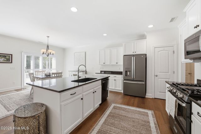 32 Kenilworth Street, Clayton, NC 27527