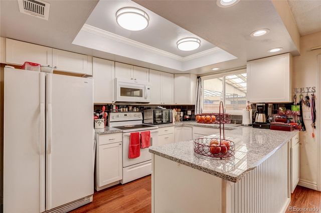 3935 S Boston, Denver, CO 80237