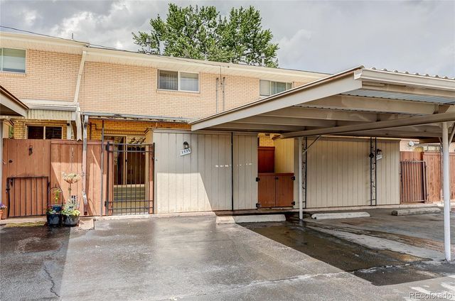 3935 S Boston, Denver, CO 80237