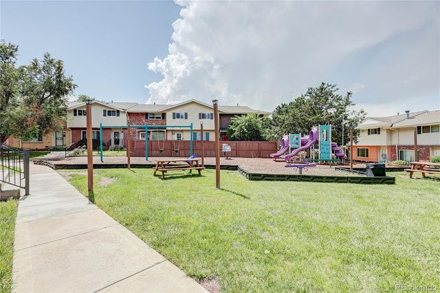 3935 S Boston, Denver, CO 80237