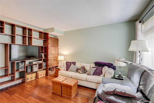 3935 S Boston, Denver, CO 80237