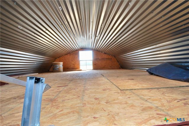 4850 Burke Road, Flatonia, TX 78941