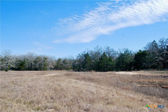 4850 Burke Road, Flatonia, TX 78941