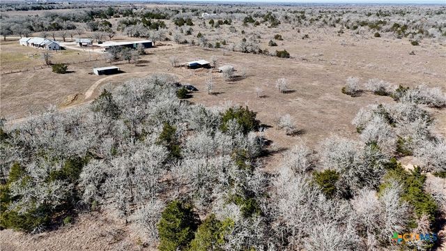 4850 Burke Road, Flatonia, TX 78941