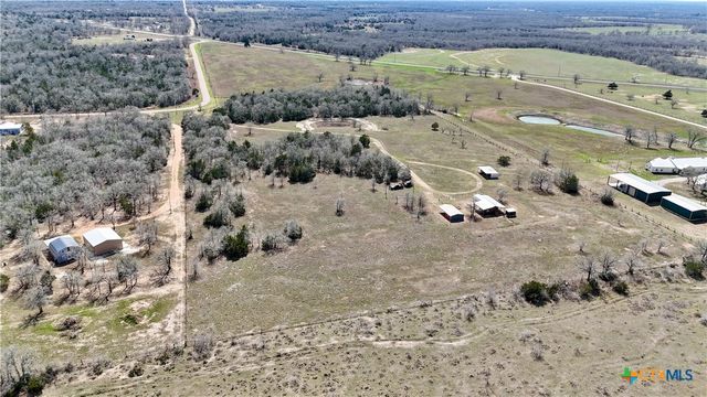 4850 Burke Road, Flatonia, TX 78941