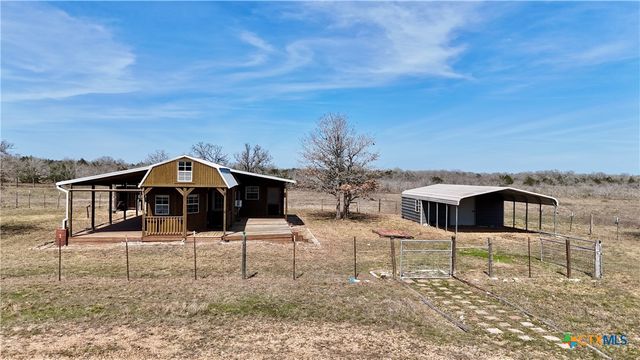 4850 Burke Road, Flatonia, TX 78941