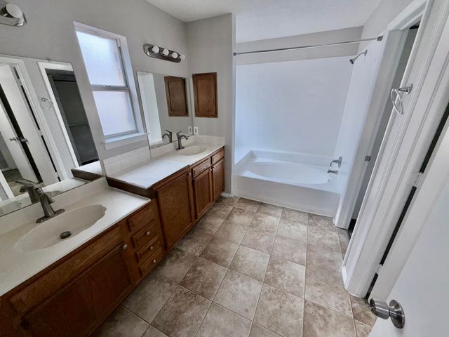 4715 Galleta Road NW, Albuquerque, NM 87120