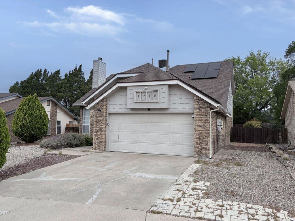 4715 Galleta Road NW, Albuquerque, NM 87120