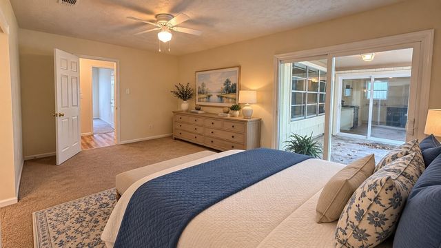 6839 Silver Star Drive, Houston, TX 77086