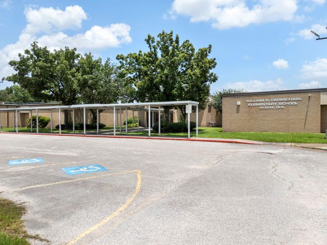 6839 Silver Star Drive, Houston, TX 77086