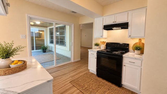 6839 Silver Star Drive, Houston, TX 77086