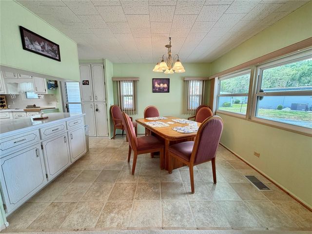 223 HAWTHORNE BOULEVARD, Leesburg, FL 34748