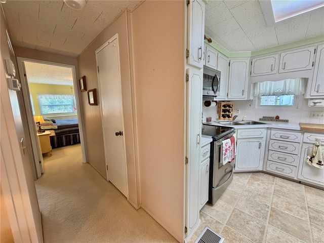 223 HAWTHORNE BOULEVARD, Leesburg, FL 34748