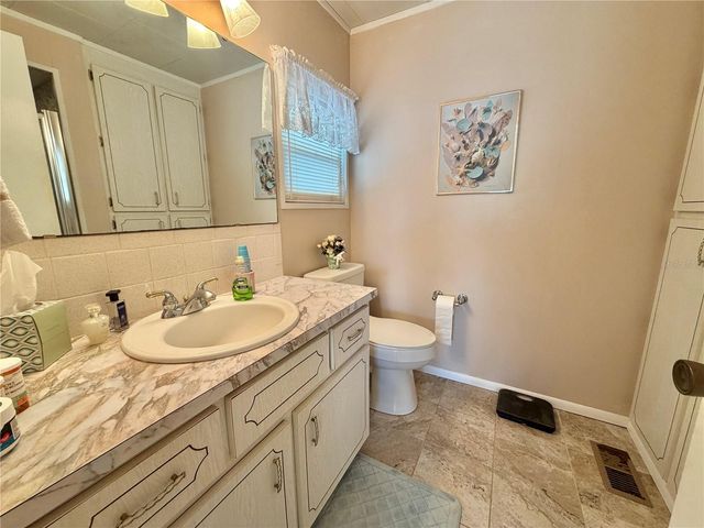 223 HAWTHORNE BOULEVARD, Leesburg, FL 34748