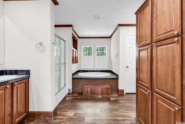 780 Finley Circle, Murrells Inlet, SC 29576