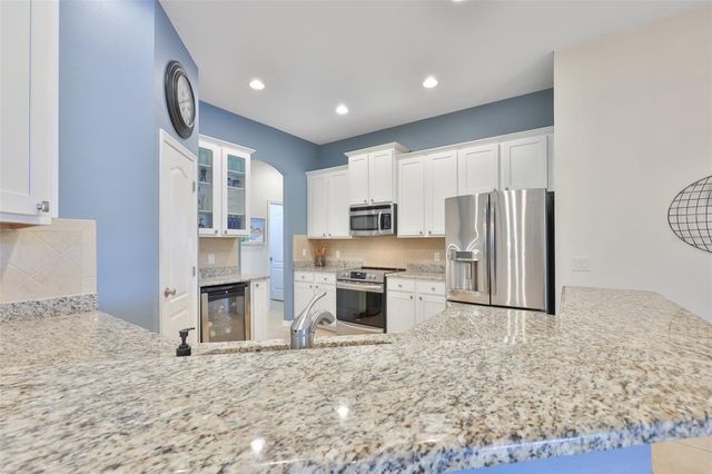 5305 MOON SHELL DRIVE, Apollo Beach, FL 33572