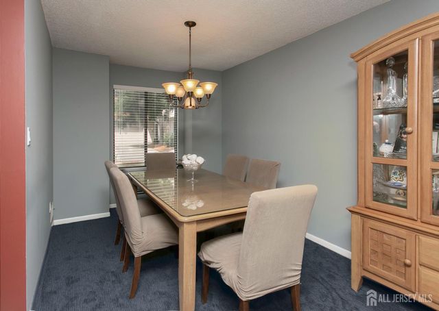 99 Park Gate Drive, Edison, NJ 08820