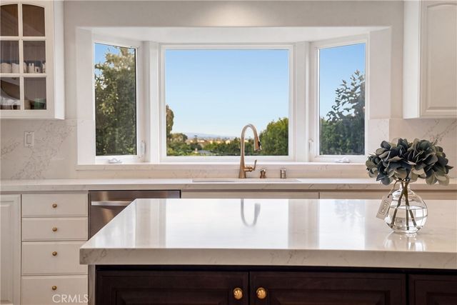 1320 N Raymond, Fullerton, CA 92831