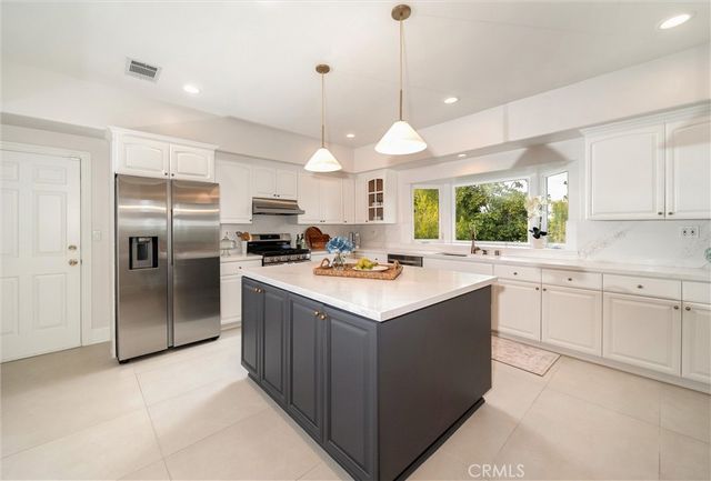 1320 N Raymond, Fullerton, CA 92831