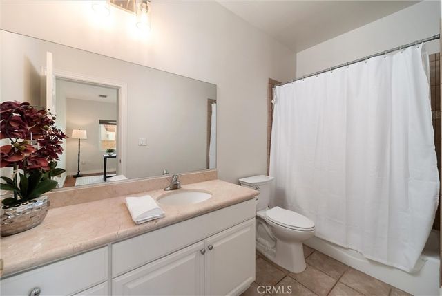 1320 N Raymond, Fullerton, CA 92831