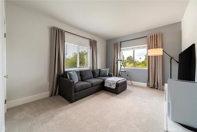 1320 N Raymond, Fullerton, CA 92831