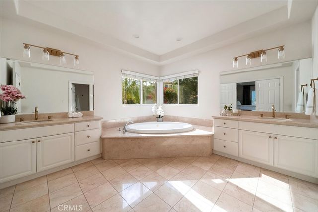 1320 N Raymond, Fullerton, CA 92831