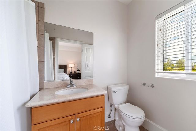 1320 N Raymond, Fullerton, CA 92831