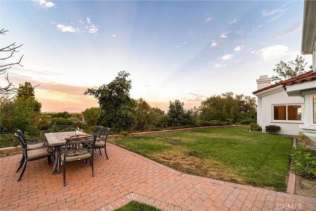 1320 N Raymond, Fullerton, CA 92831