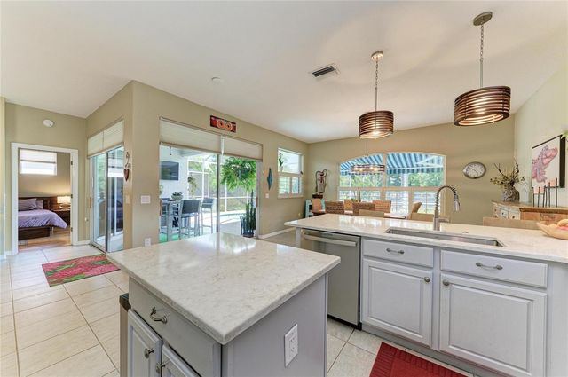 12211 WINDING WOODS WAY, Lakewood Ranch, FL 34202