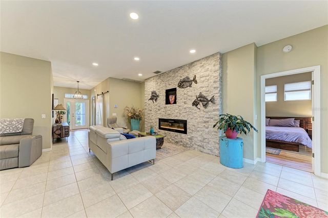 12211 WINDING WOODS WAY, Lakewood Ranch, FL 34202