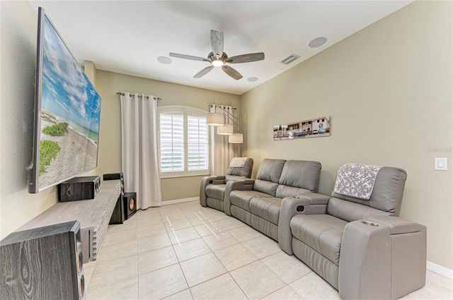 12211 WINDING WOODS WAY, Lakewood Ranch, FL 34202