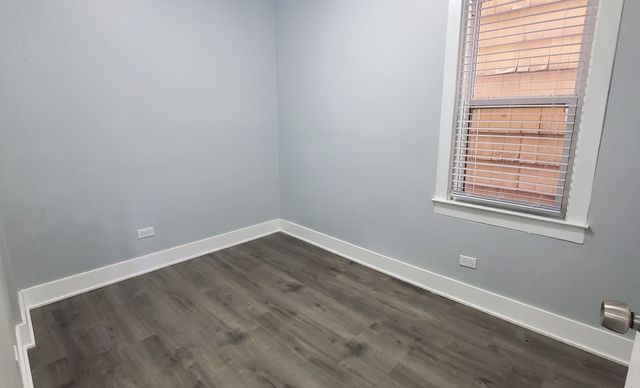 2059 N Lorel Avenue, Chicago, IL 60639