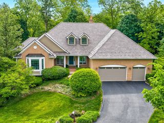 21739 W Jupiter Court, Ivanhoe, IL 60060