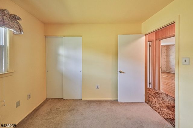 28 Scott Dr, Hillsborough Twp., NJ 08844