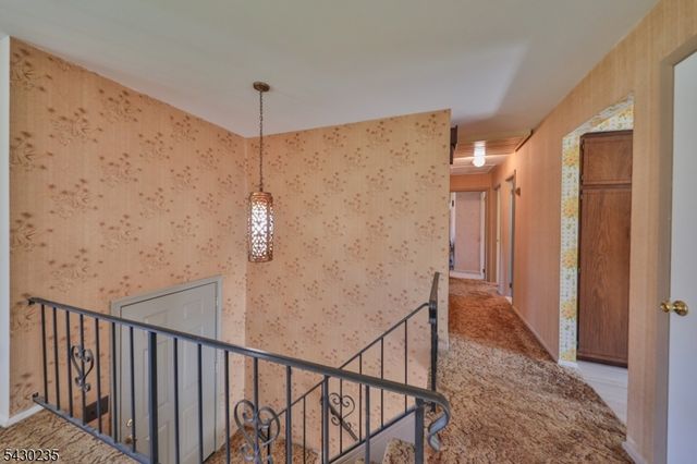 28 Scott Dr, Hillsborough Twp., NJ 08844