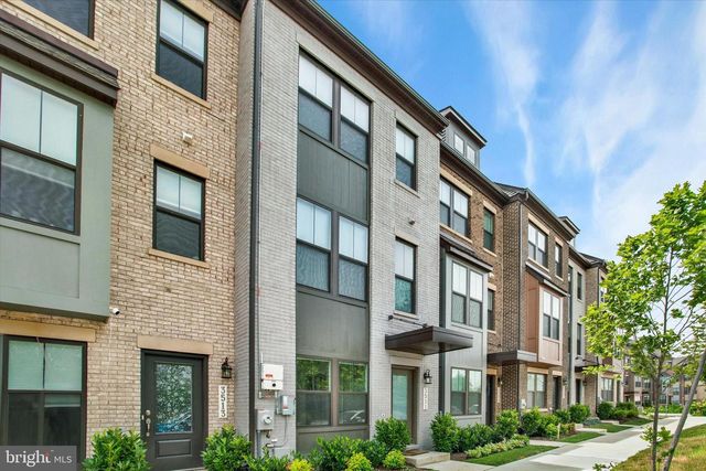 3511 CARNABY ST, Hyattsville, MD 20782