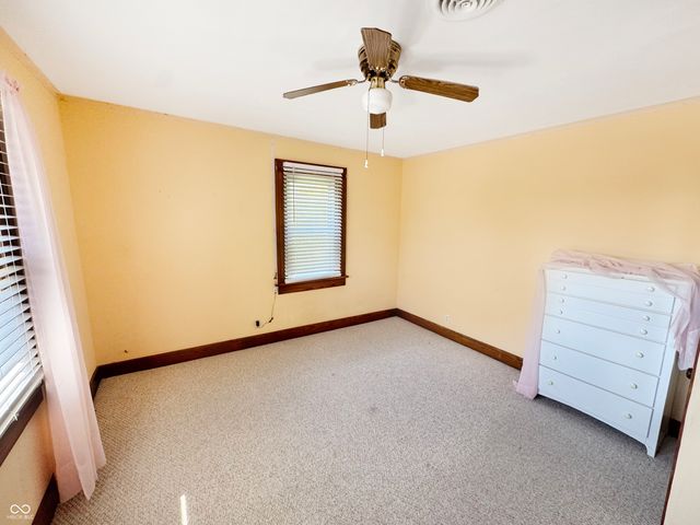 2003 F Street, Bedford, IN 47421