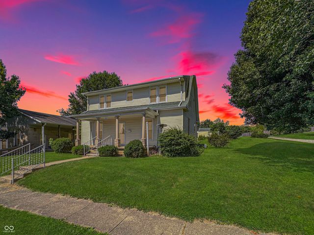 2003 F Street, Bedford, IN 47421