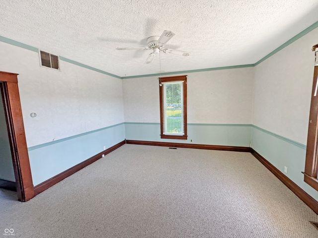 2003 F Street, Bedford, IN 47421